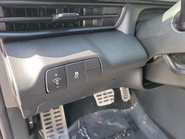 Certified 2026 Hyundai Elantra Sport FWD image 16