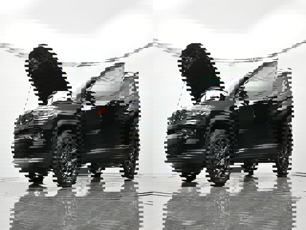 New 2026 Jeep Compass Latitude image 48