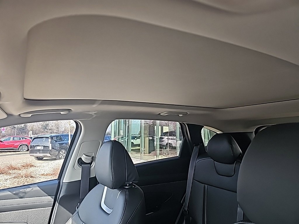 New 2026 Hyundai Tucson Limited image 28