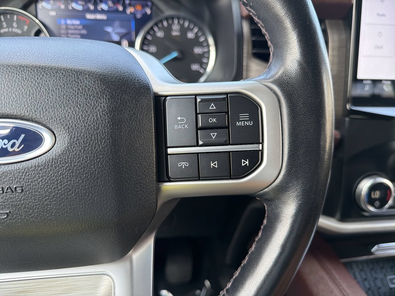 Certified 2024 Ford Expedition Limited AWD/4WD image 32