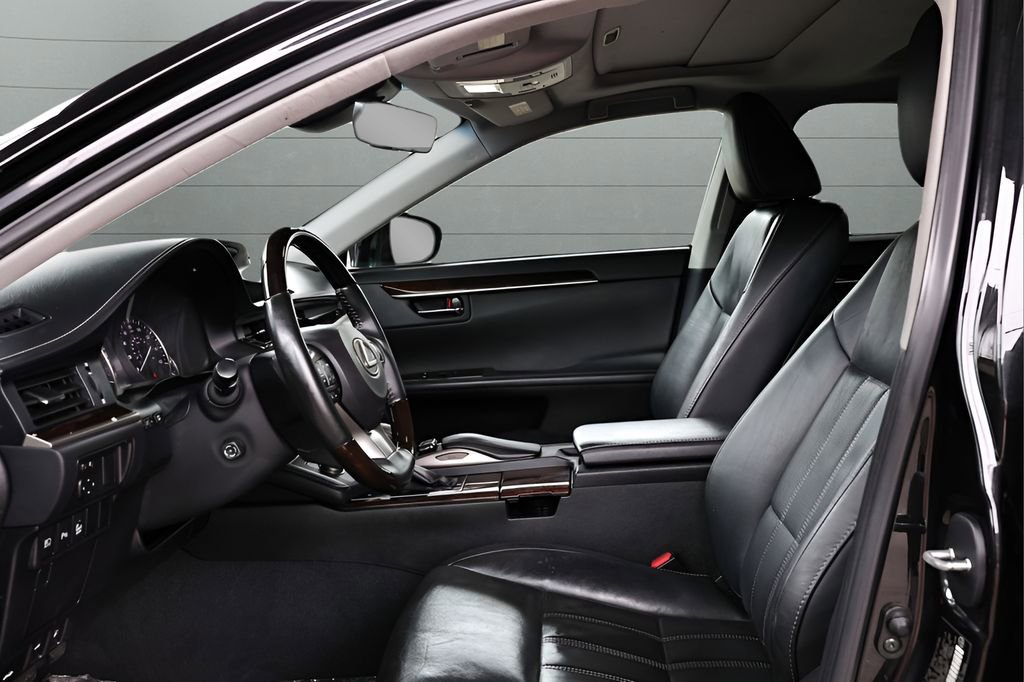Used 2016 Lexus ES 350 image 43