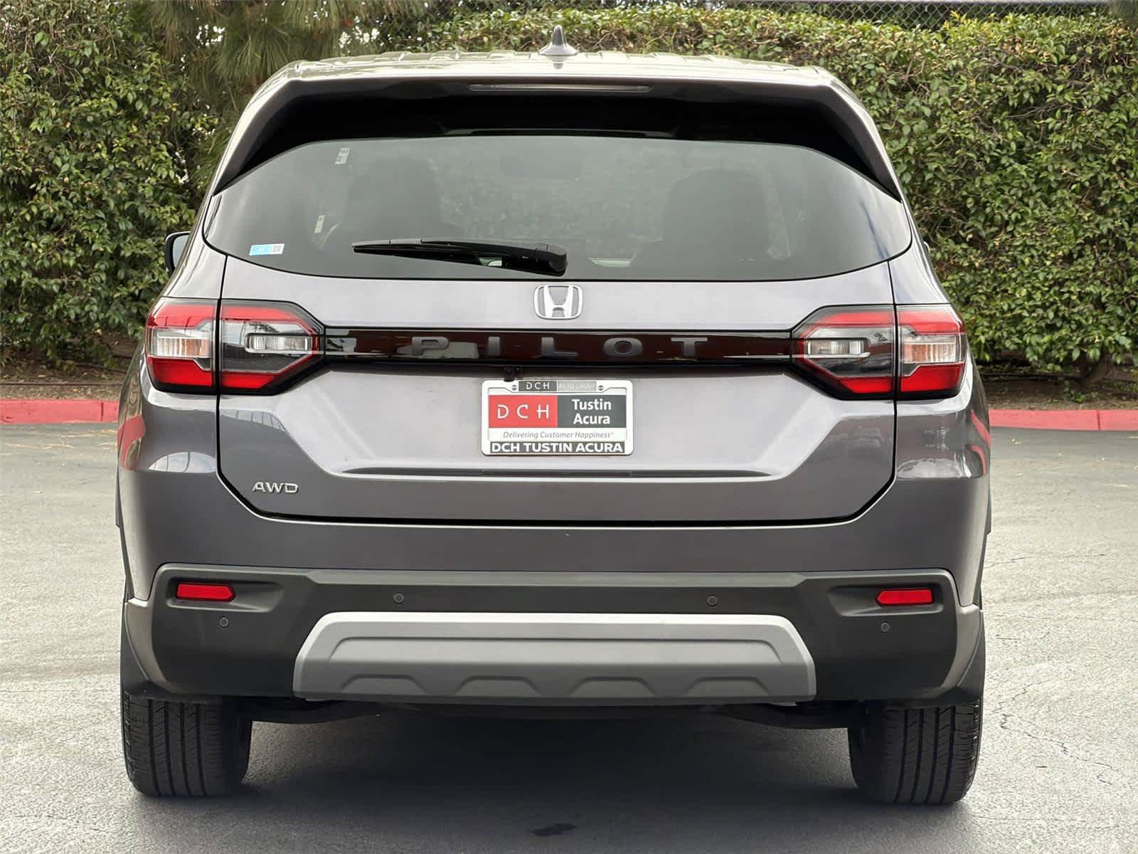Used 2023 Honda Pilot EX-L image 6