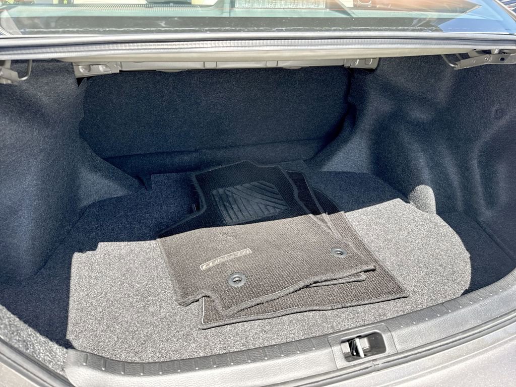 Used 2018 Toyota Corolla LE FWD image 56