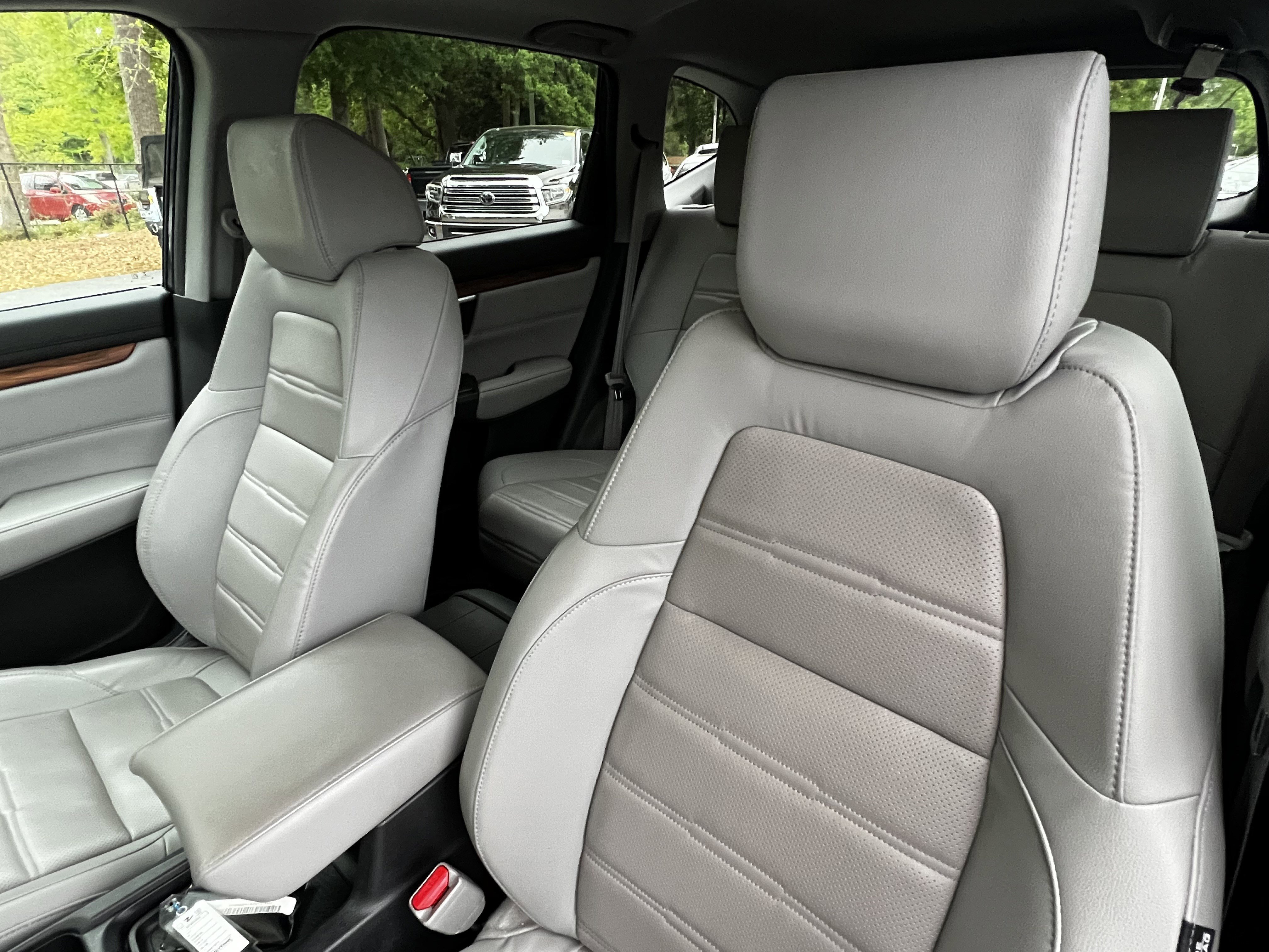 Used 2017 Honda CR-V Touring image 18