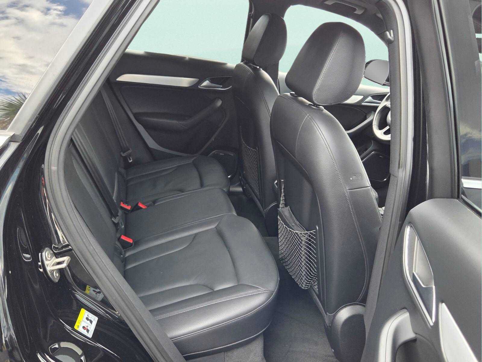 Used 2018 Audi Q3 2.0T Premium Plus AWD/4WD image 18