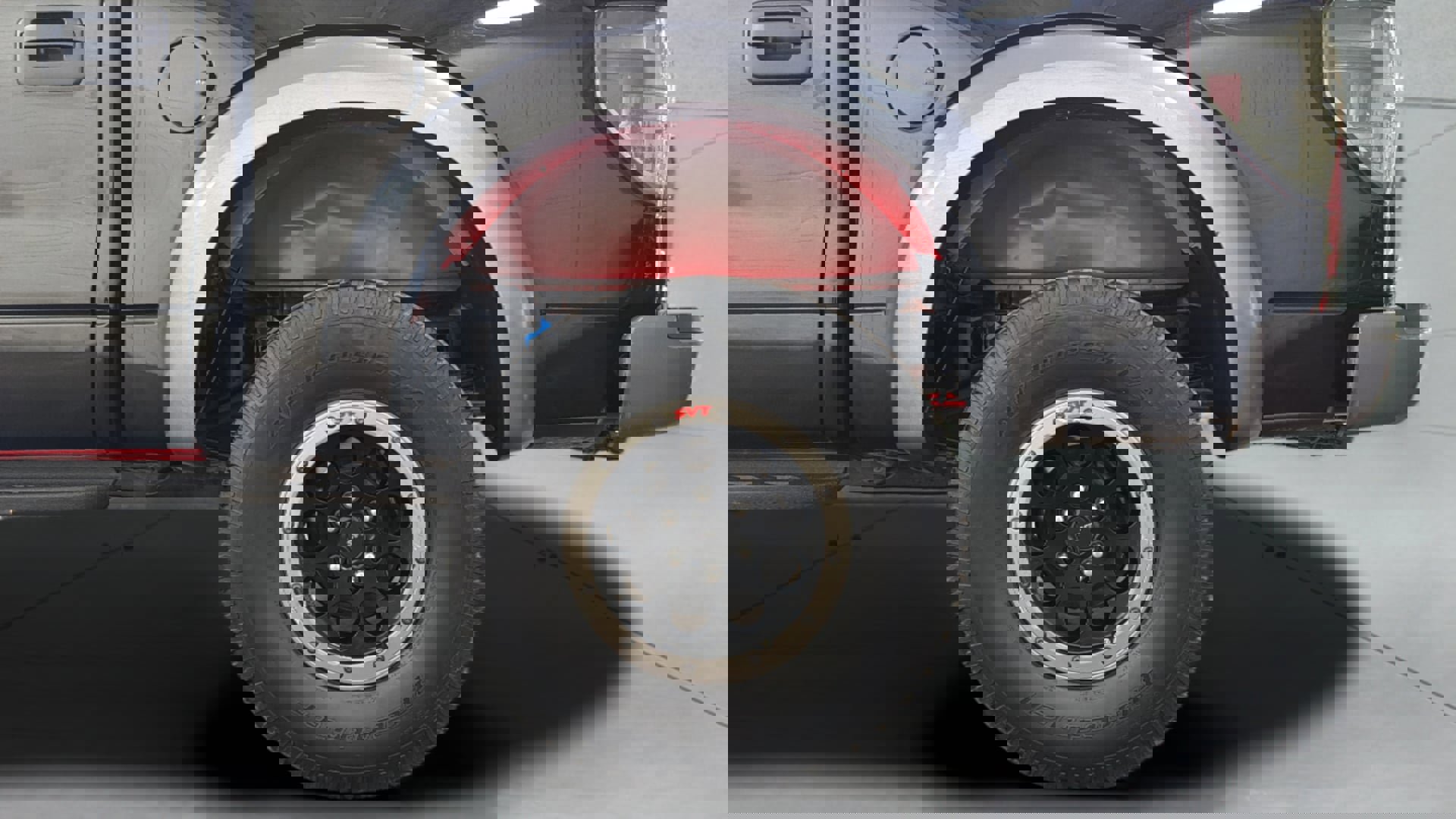 Used 2013 Ford F150 Raptor w/ Luxury Equipment Group image 37