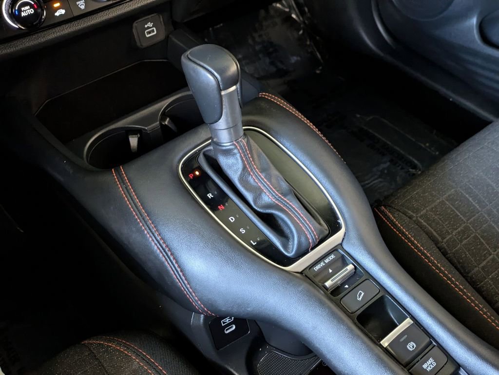 Used 2025 Honda HR-V Sport image 18