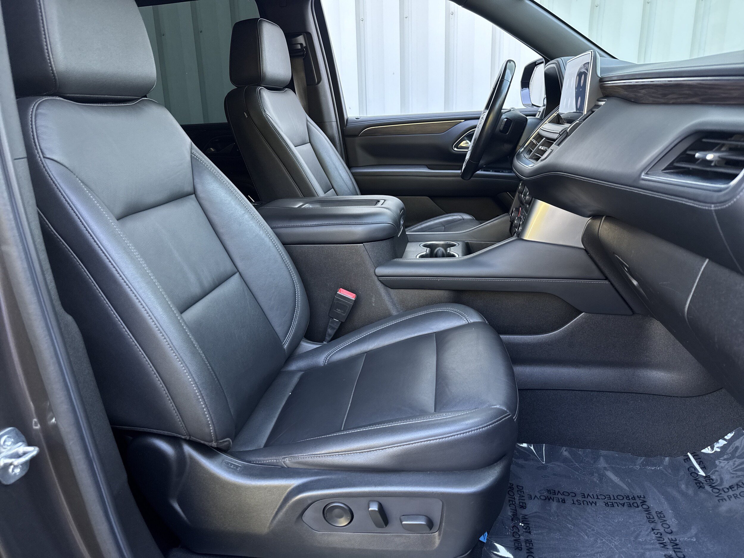 Used 2021 Chevrolet Tahoe Z71 AWD/4WD image 17