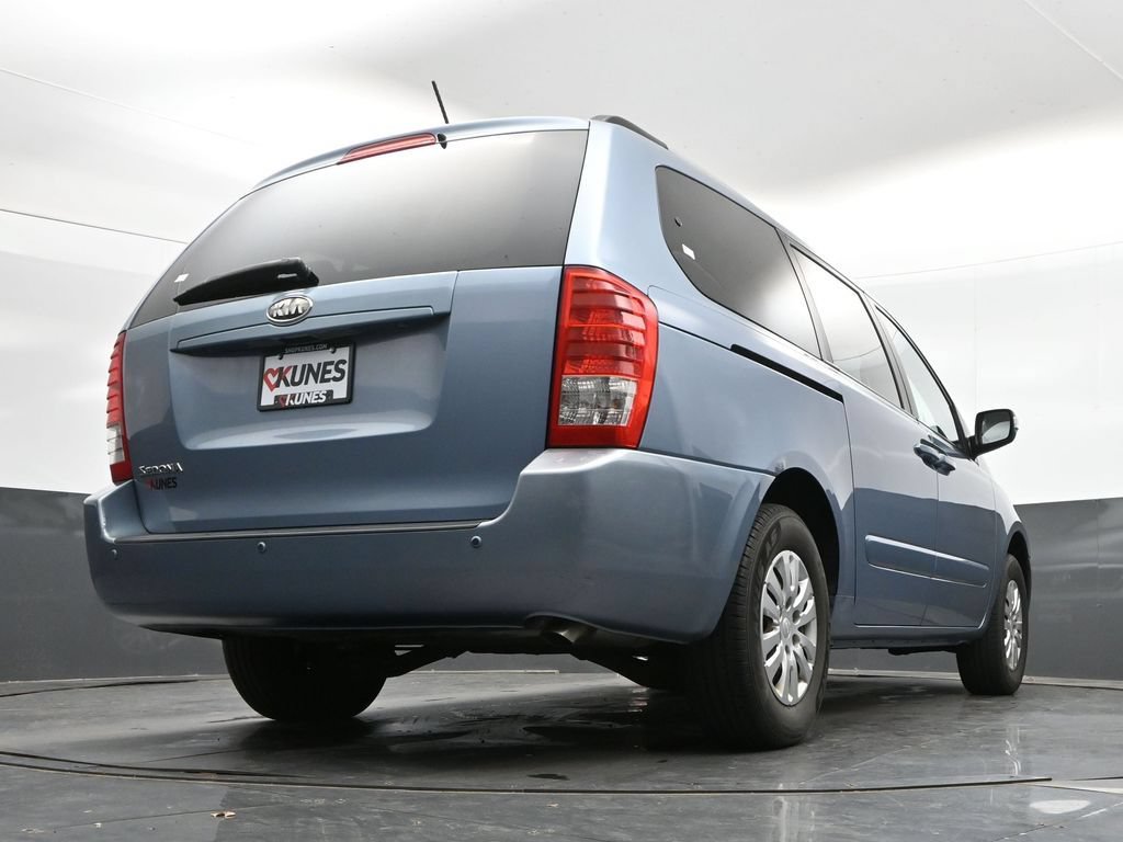 Used 2012 Kia Sedona LX FWD image 32