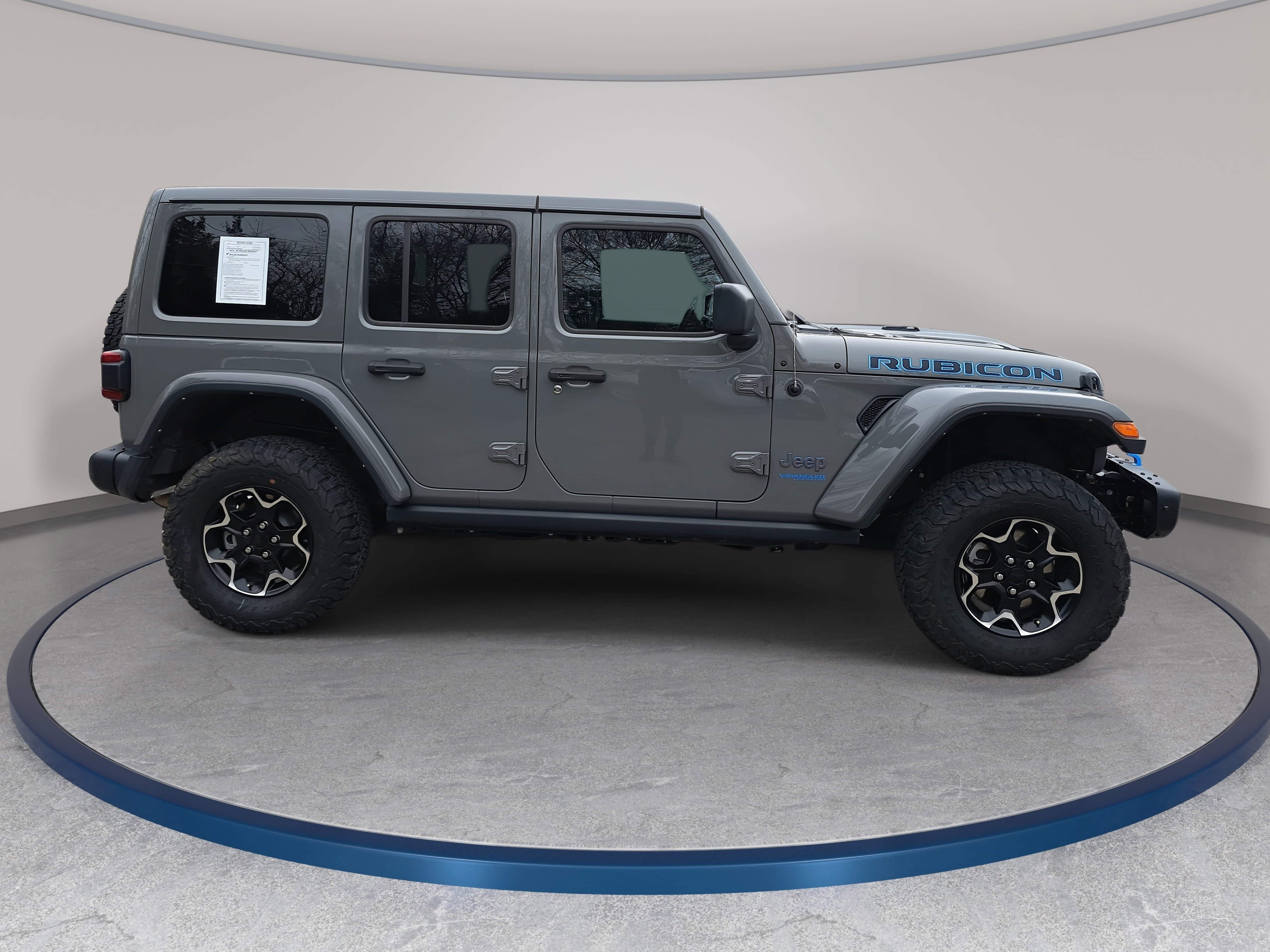 Used 2021 Jeep Wrangler Unlimited Rubicon 4xe w/ Steel Bumper Group image 4