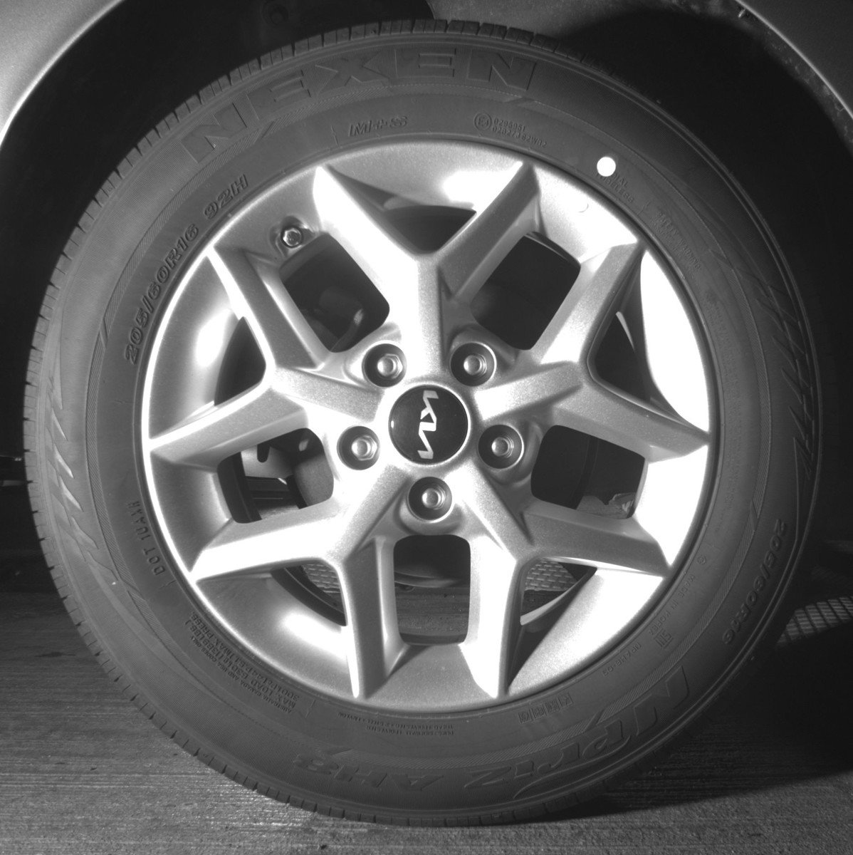 Used 2025 Kia Soul LX w/ LX Technology Package image 15