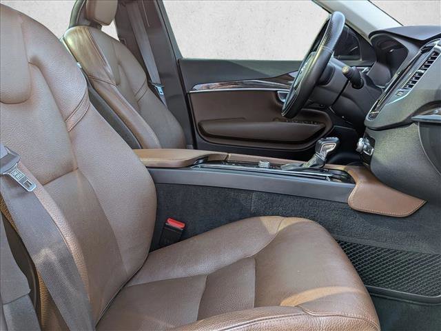 Used 2019 Volvo XC90 T6 Momentum w/ Protection Package Premier AWD/4WD image 23