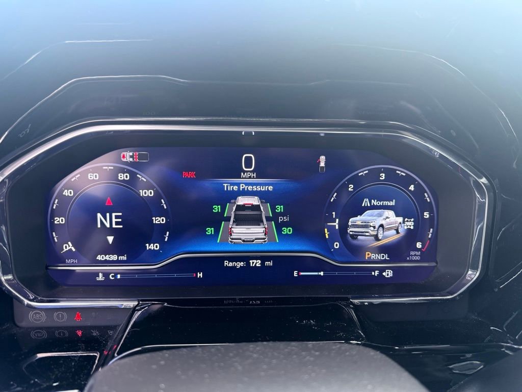 Used 2024 Chevrolet Silverado 1500 LT image 13