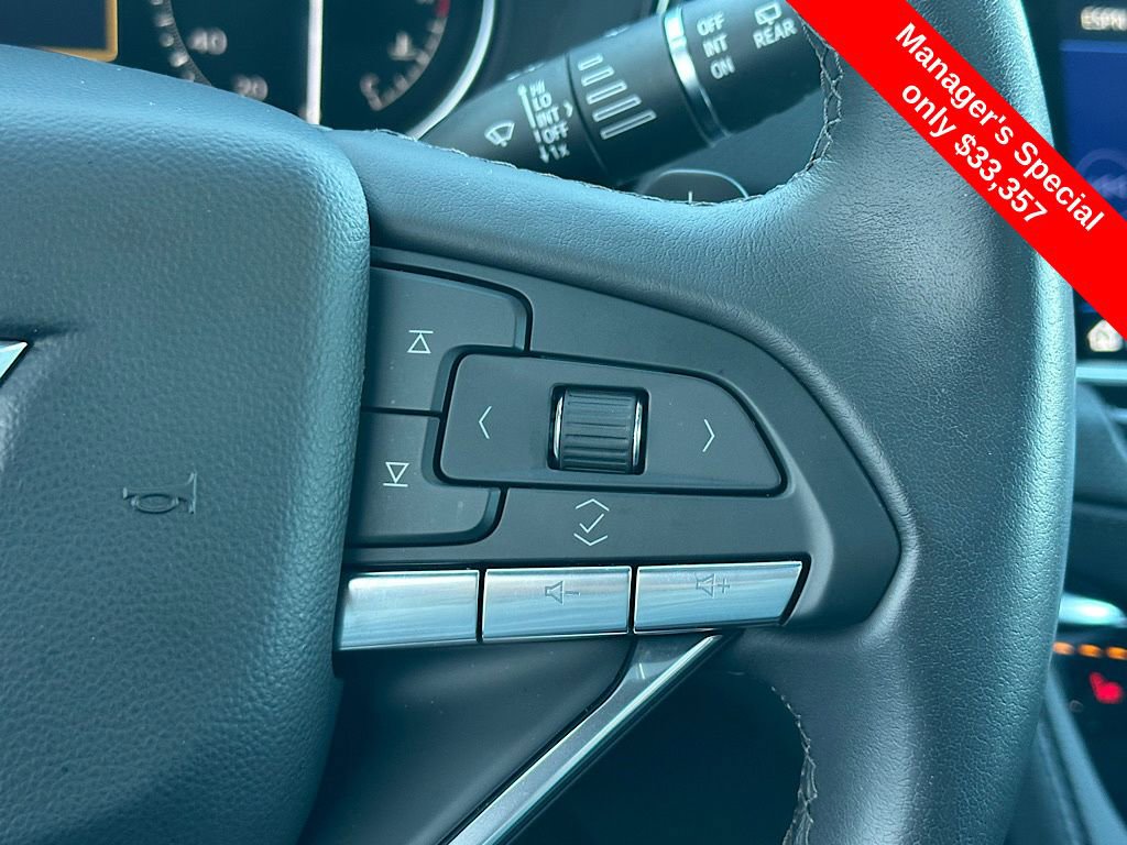 Used 2023 Cadillac XT6 Luxury image 19