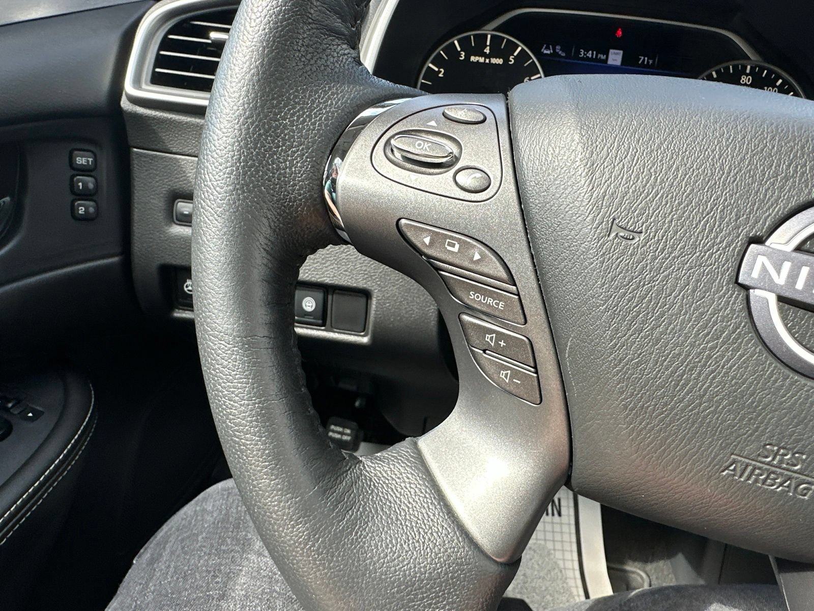 Used 2024 Nissan Murano SL AWD/4WD image 52