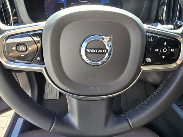 Certified 2023 Volvo XC60 B5 Plus FWD image 27