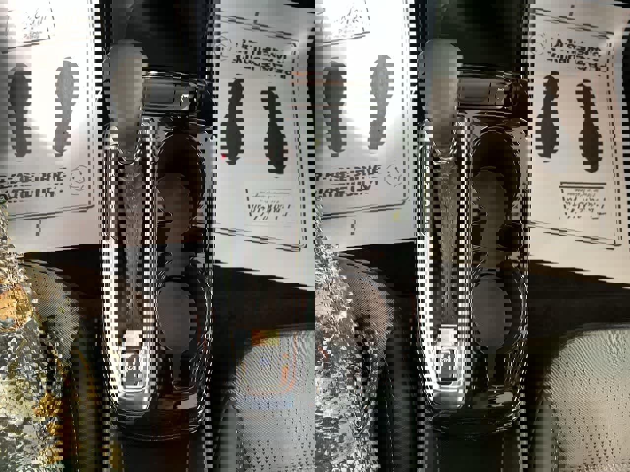 Used 2024 Chevrolet Trax LT image 21