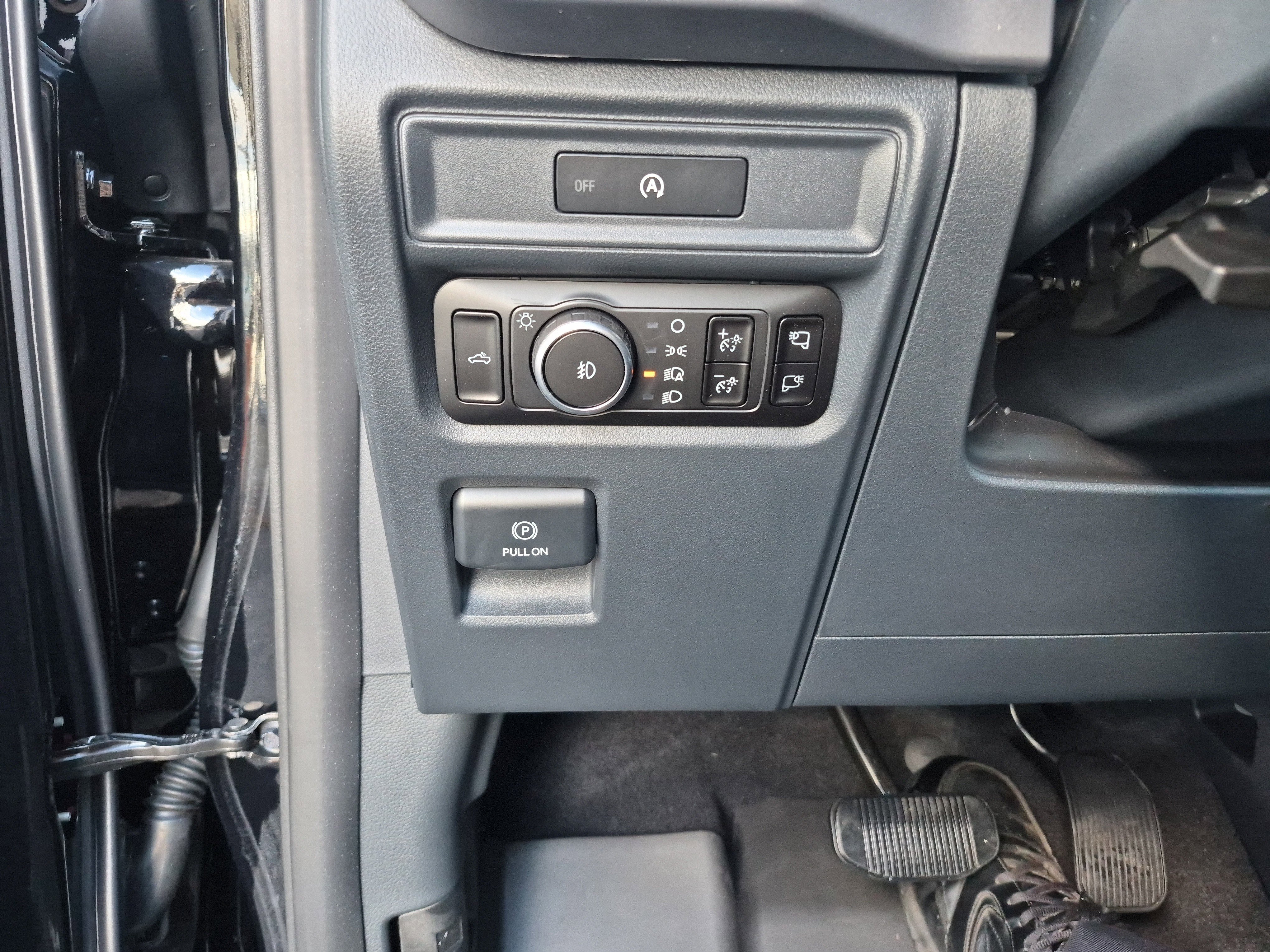 New 2025 Ford F150 XLT w/ Equipment Group 302A MID AWD/4WD image 20