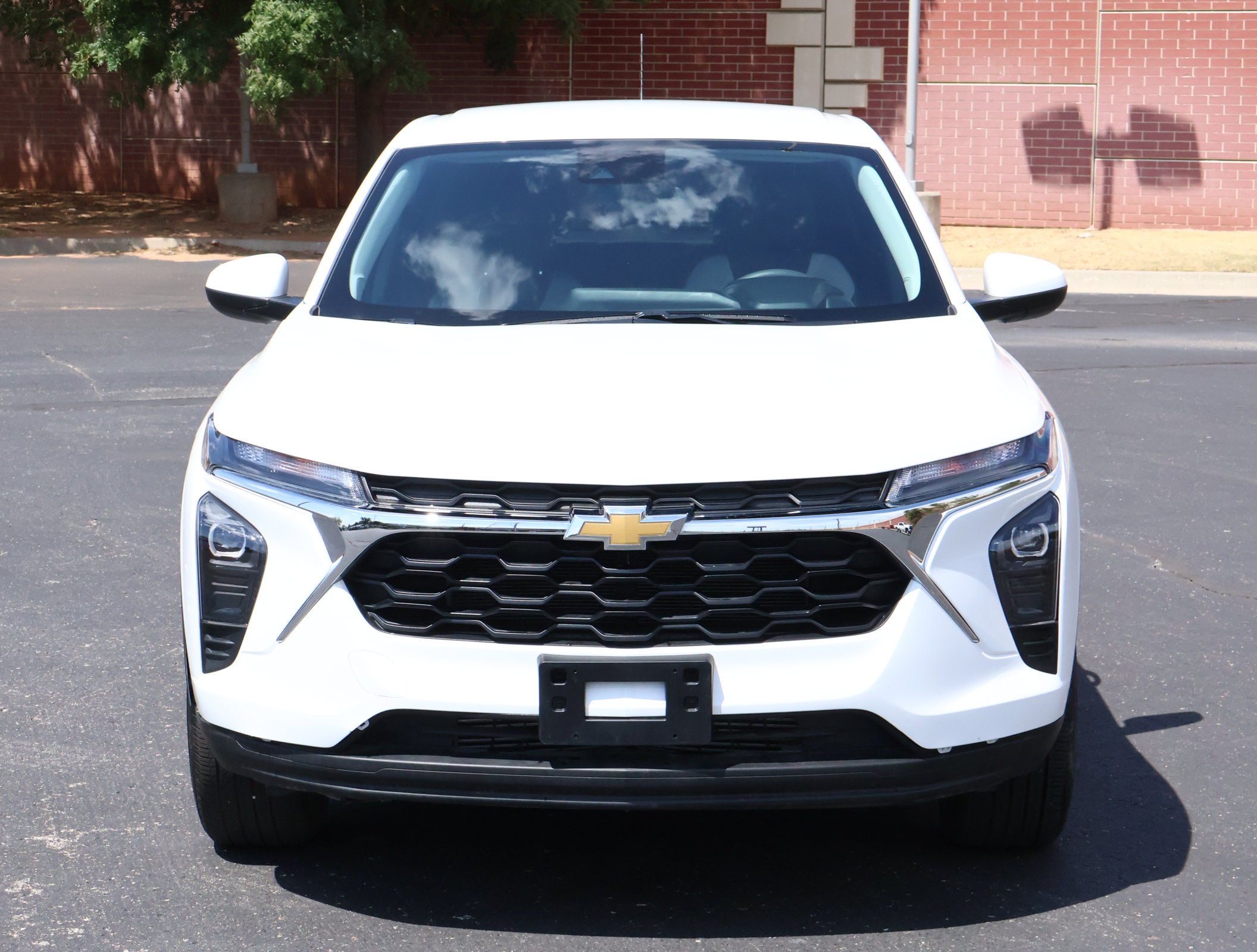 Used 2025 Chevrolet Trax LS w/ LS Convenience Package FWD image 21
