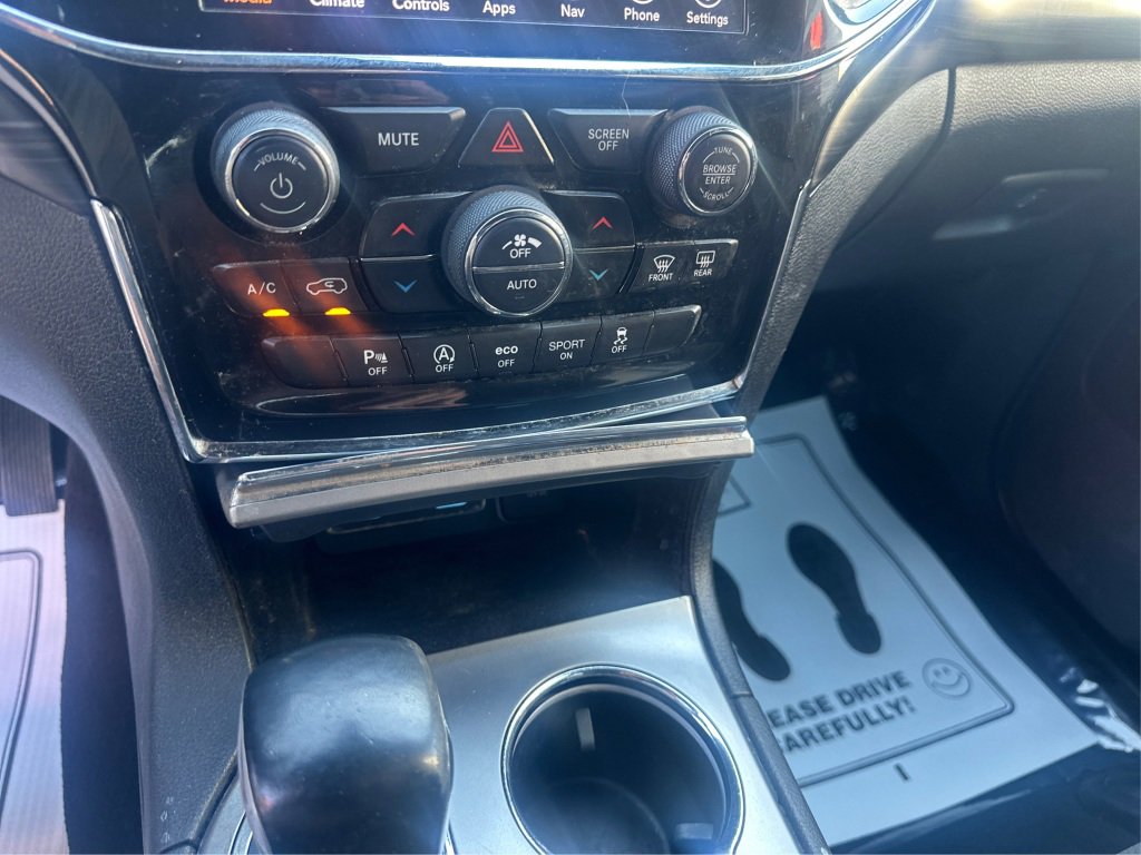 Used 2020 Jeep Grand Cherokee Altitude image 37