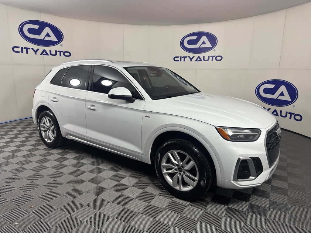 Used 2023 Audi Q5 2.0T Premium AWD/4WD image 1