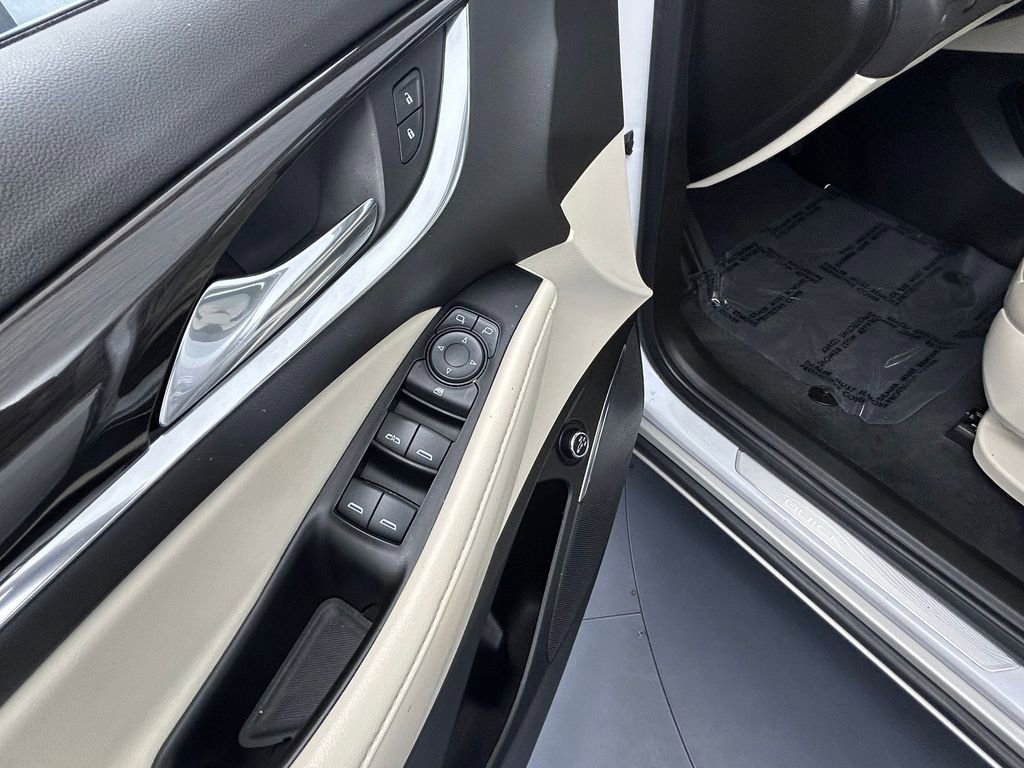 Used 2024 Buick Enclave Essence w/ Experience Buick Package image 11