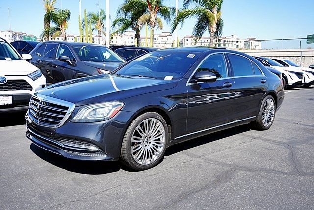 Used 2018 Mercedes-Benz S 560 Sedan image 9