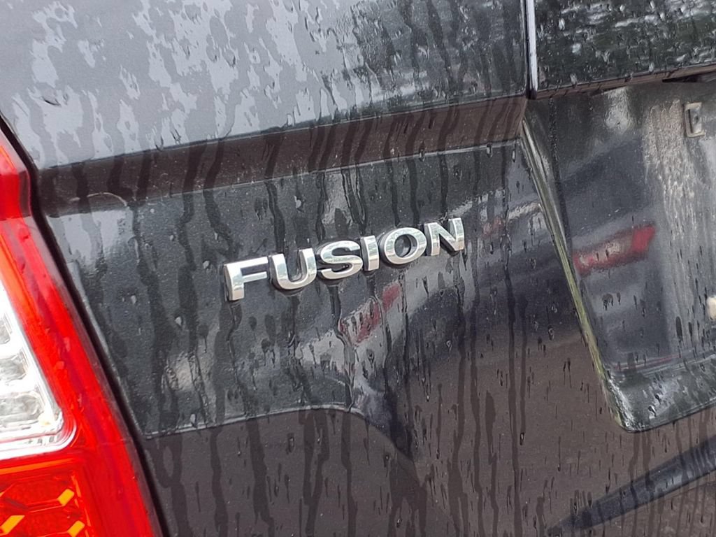 Used 2012 Ford Fusion SE FWD image 8