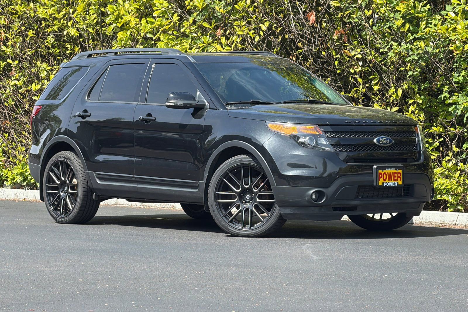 Used 2015 Ford Explorer Sport w/ Equipment Group 401A AWD/4WD image 2