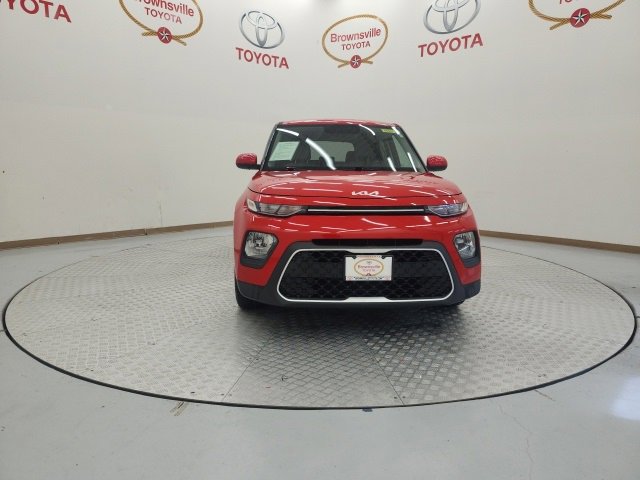 Used 2022 Kia Soul LX image 4