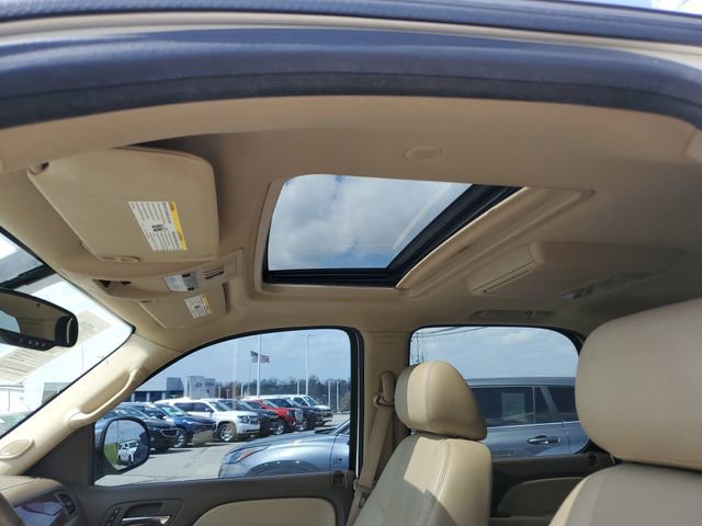 Used 2013 Chevrolet Tahoe LTZ AWD/4WD image 24