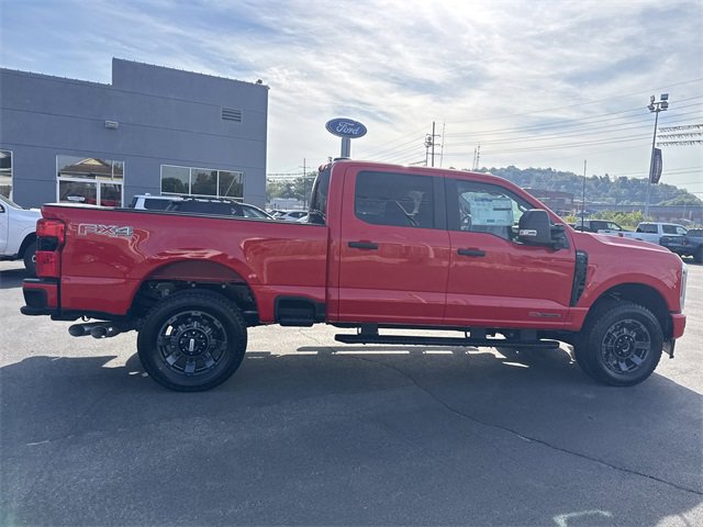 New 2026 Ford F250 XL image 3