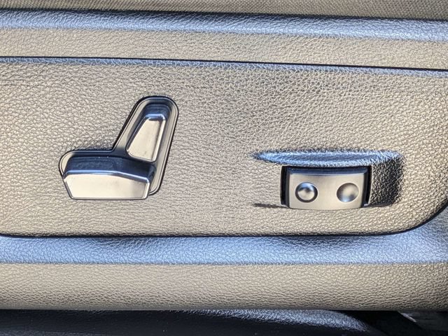 Used 2024 RAM 3500 Big Horn AWD/4WD image 20