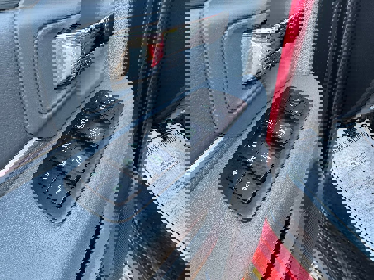 Used 2014 RAM 1500 Big Horn image 12