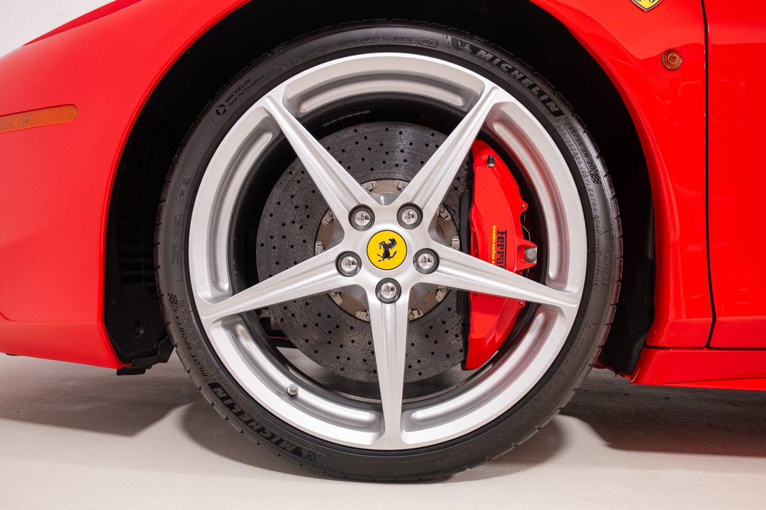 Used 2011 Ferrari 458 Italia Coupe RWD image 15