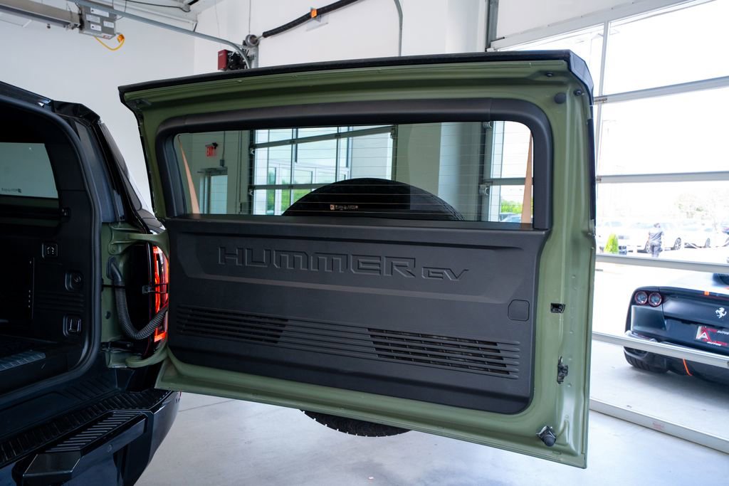 Used 2025 GMC Hummer EV 3X image 51