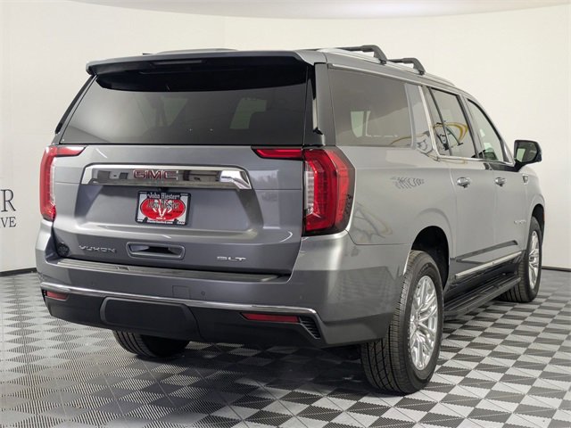 Used 2021 GMC Yukon XL SLT w/ SLT Premium Package image 2