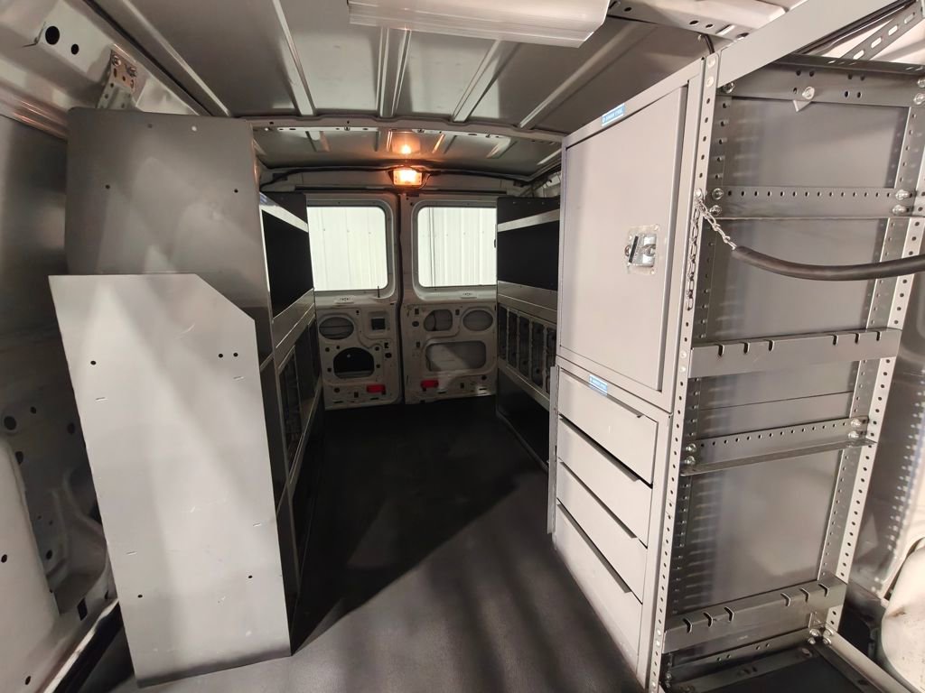 Used 2011 Ford E-250 and Econoline 250 w/ PWR Group image 21