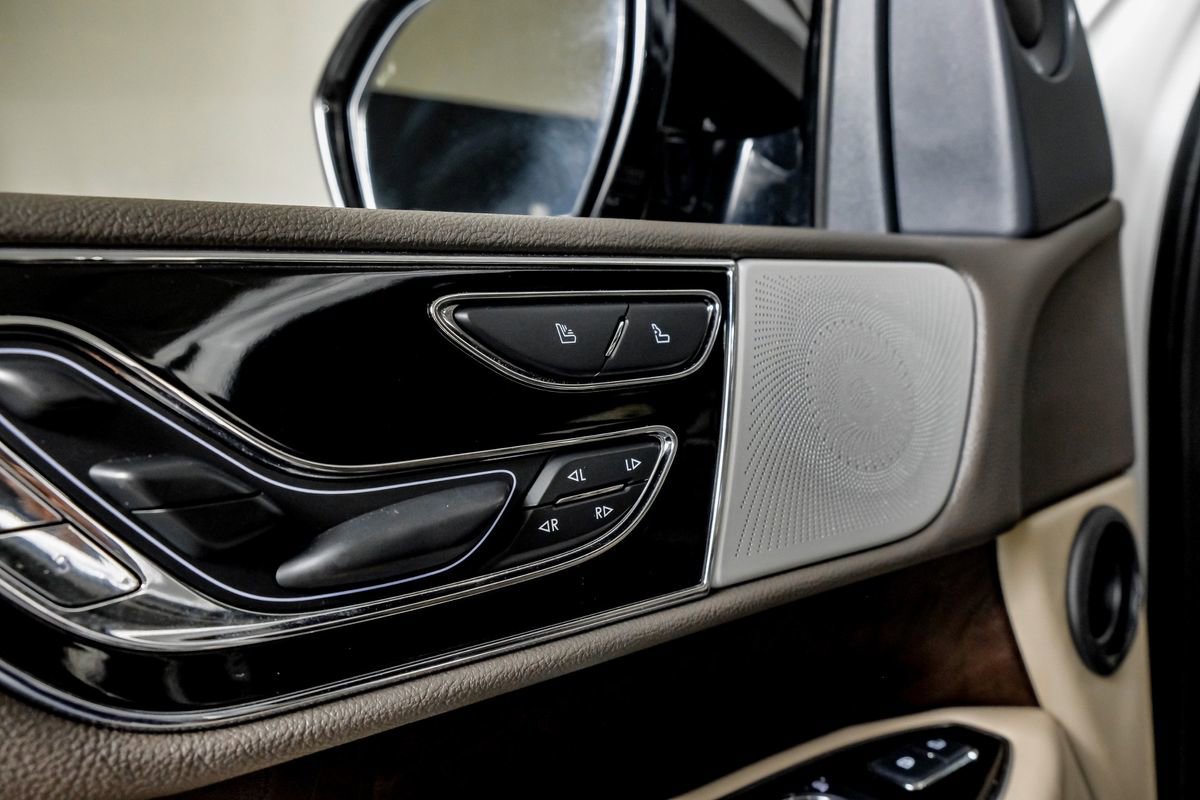 Used 2023 Lincoln Navigator L Reserve AWD/4WD image 36