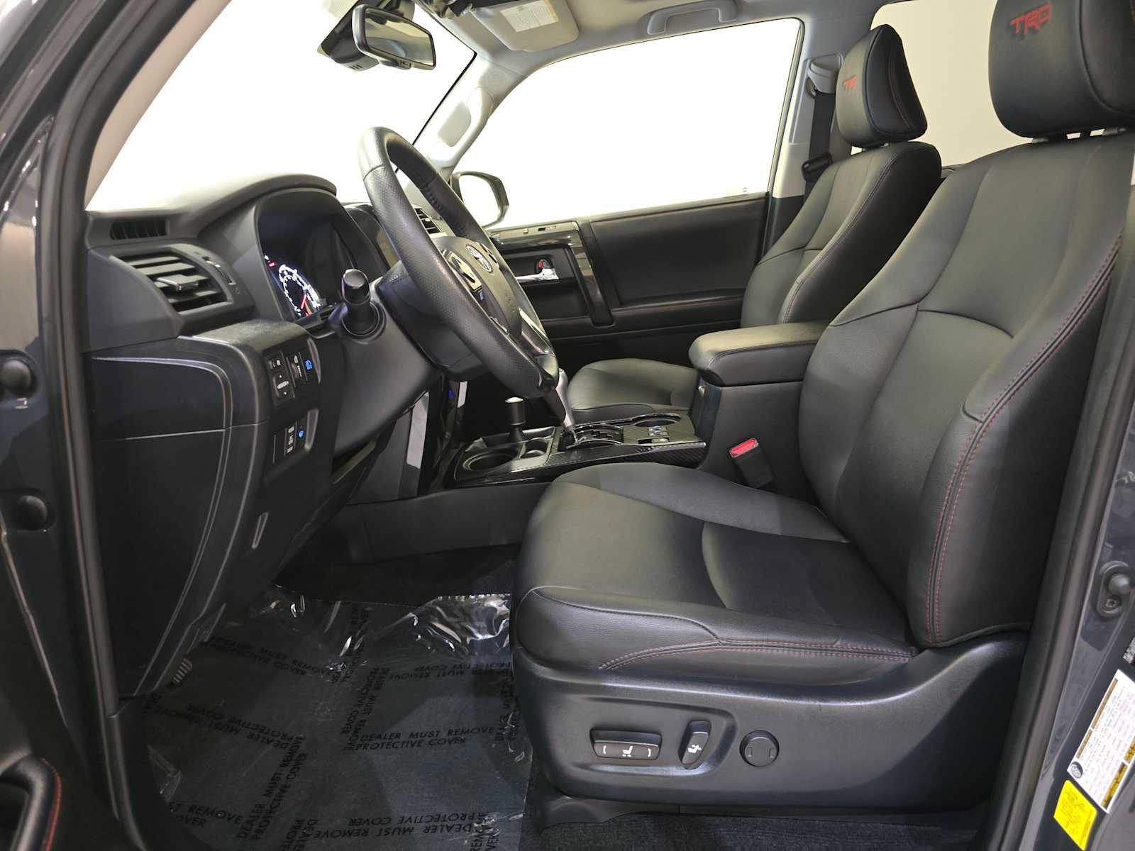 Certified 2024 Toyota 4Runner TRD Off-Road Premium w/ Moonroof Package AWD/4WD image 22