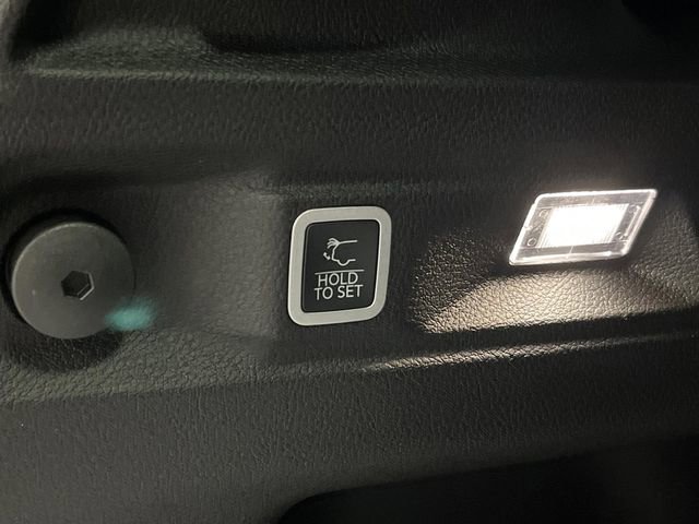 New 2025 Jeep Grand Cherokee L Limited w/ Trailer Tow Package image 15