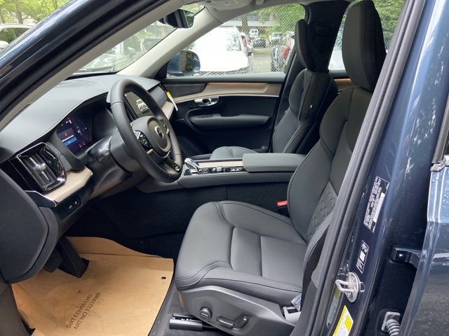 New 2026 Volvo XC90 T8 Plus image 12
