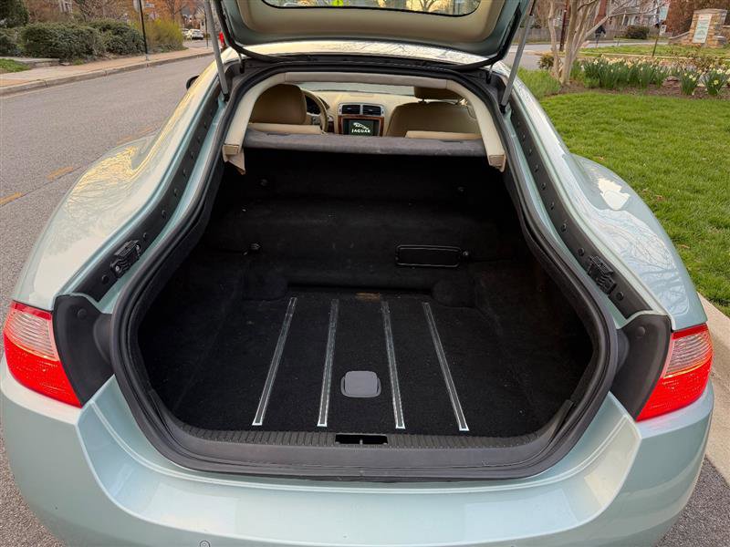 Used 2008 Jaguar XK Coupe image 19