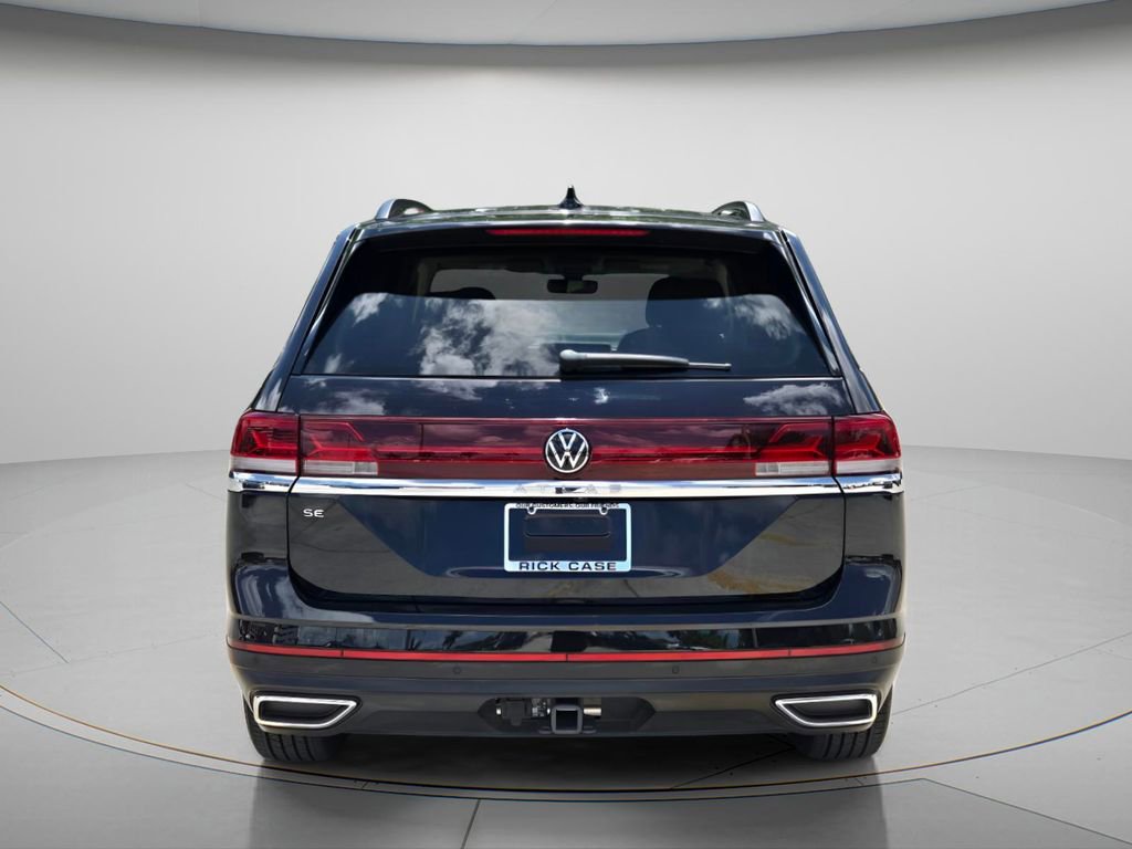 Certified 2024 Volkswagen Atlas SE FWD image 6