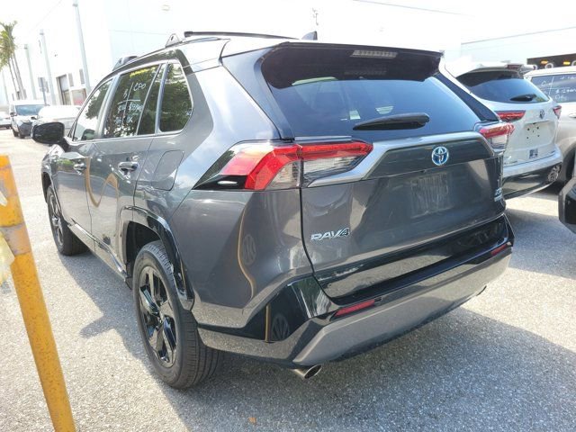 Used 2021 Toyota RAV4 XSE w/ XSE Grade Weather Package AWD/4WD image 4