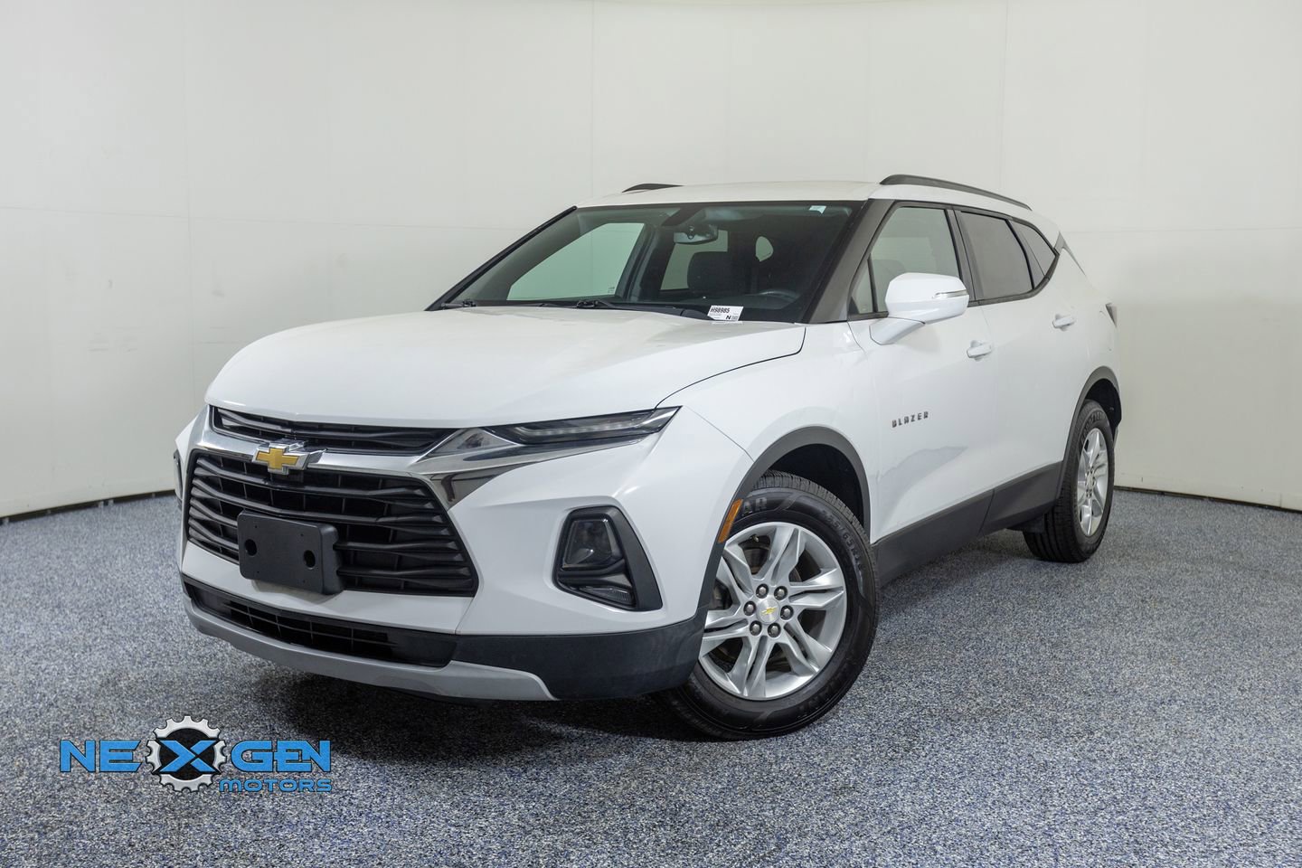Used 2019 Chevrolet Blazer LT image 3