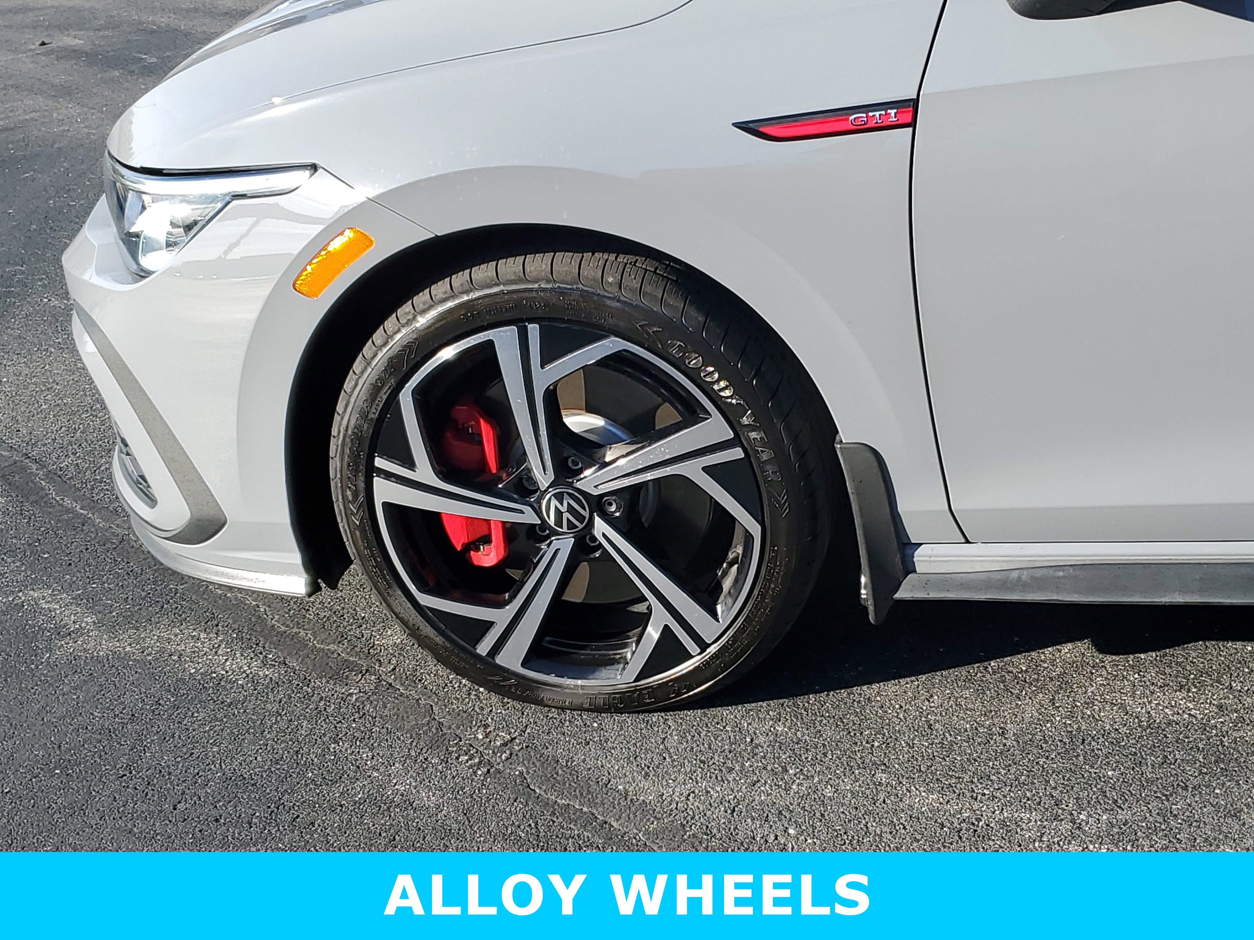 Used 2024 Volkswagen GTI SE image 9