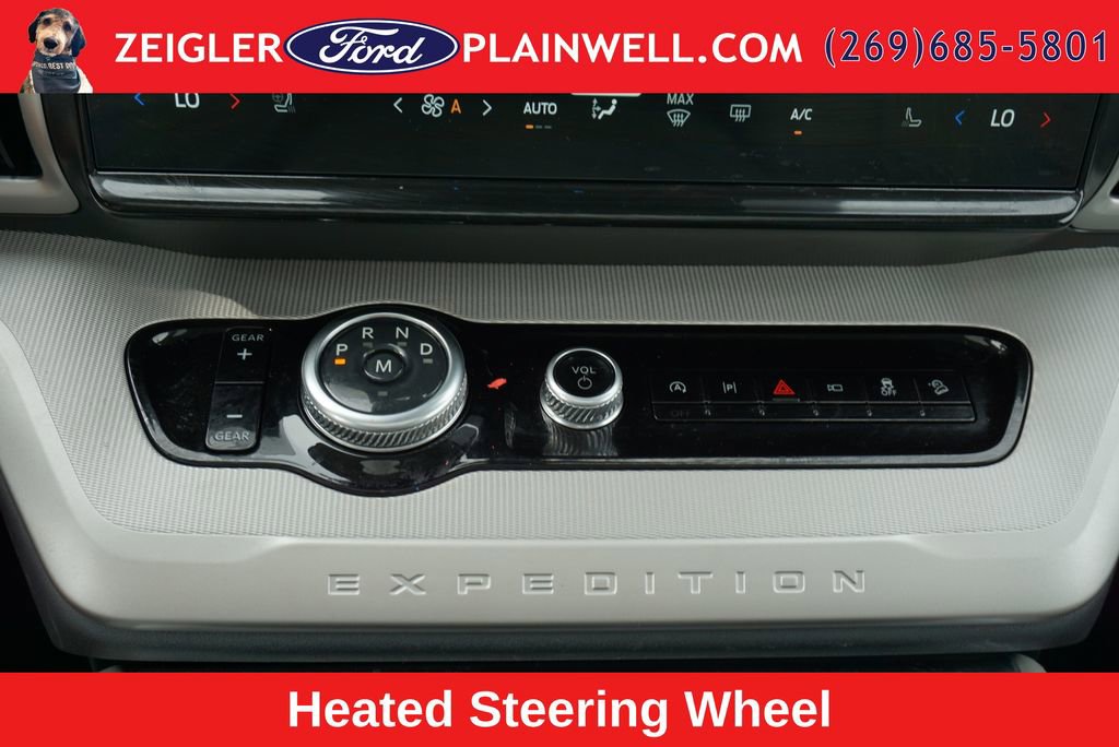 Used 2025 Ford Expedition Max Active AWD/4WD image 23