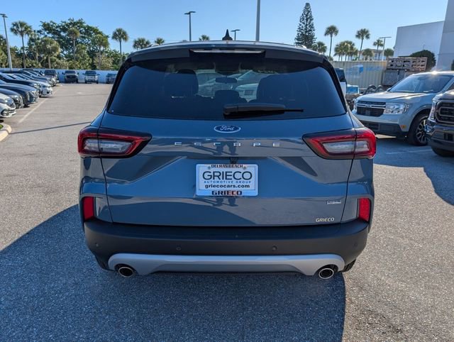 Used 2024 Ford Escape SE image 10