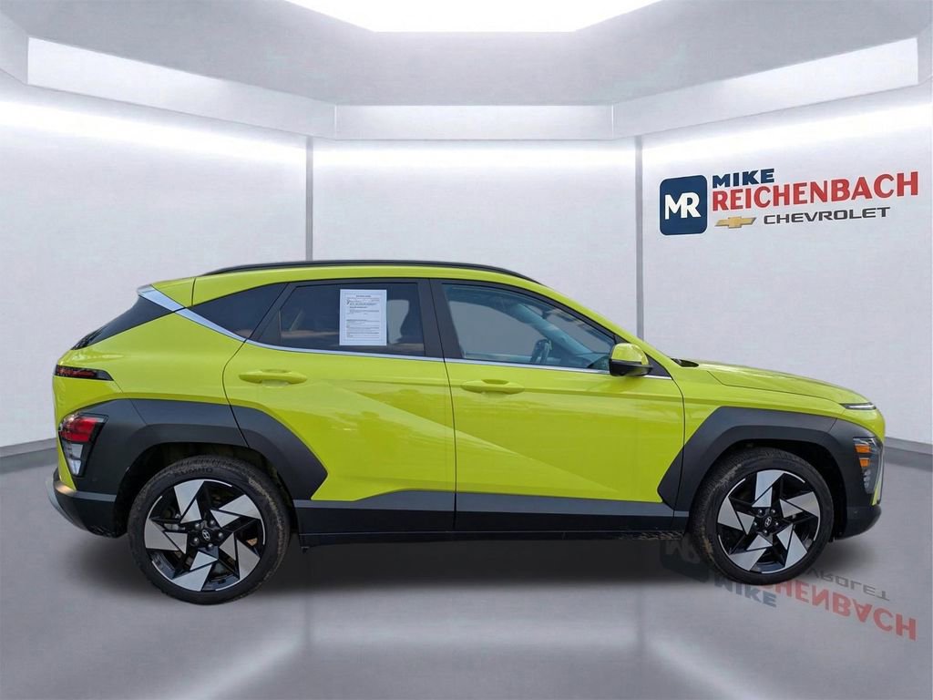 Used 2024 Hyundai Kona Limited image 3